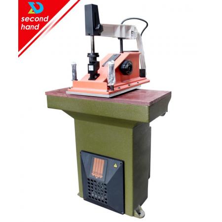 Reconditioned Atom MF20C leather clicking press machine